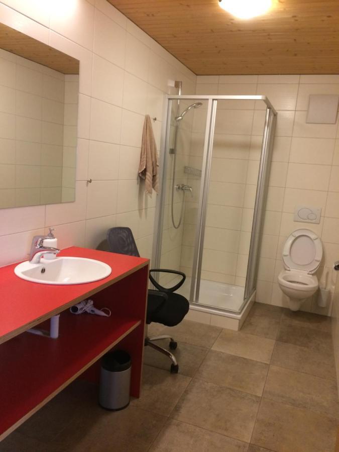 Waeldermetzge Huettenzimmer Und Wohnungen Warth  Exterior photo